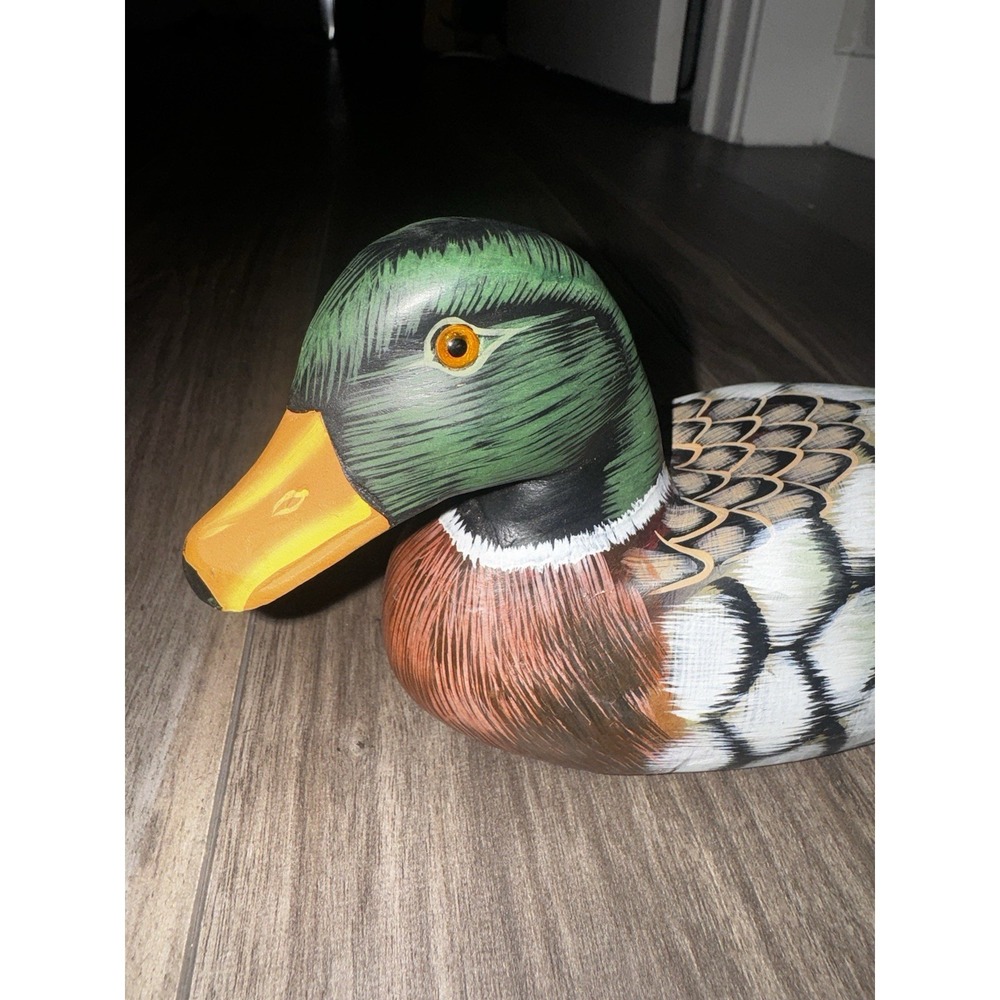 Vintage Hand-Painted Wooden Mallard Duck Decoy  Detailed Feather Carving & Paint